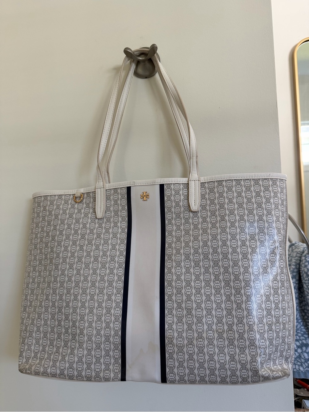 Tory Burch White and Navy Stripe Monogram Tote**Handles are in great condition**